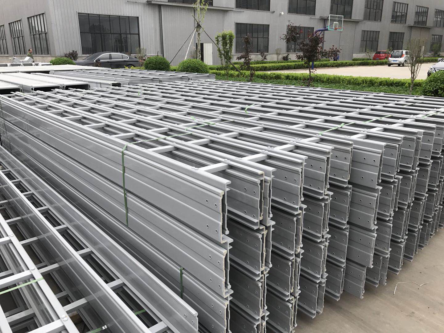 高分子电缆桥架